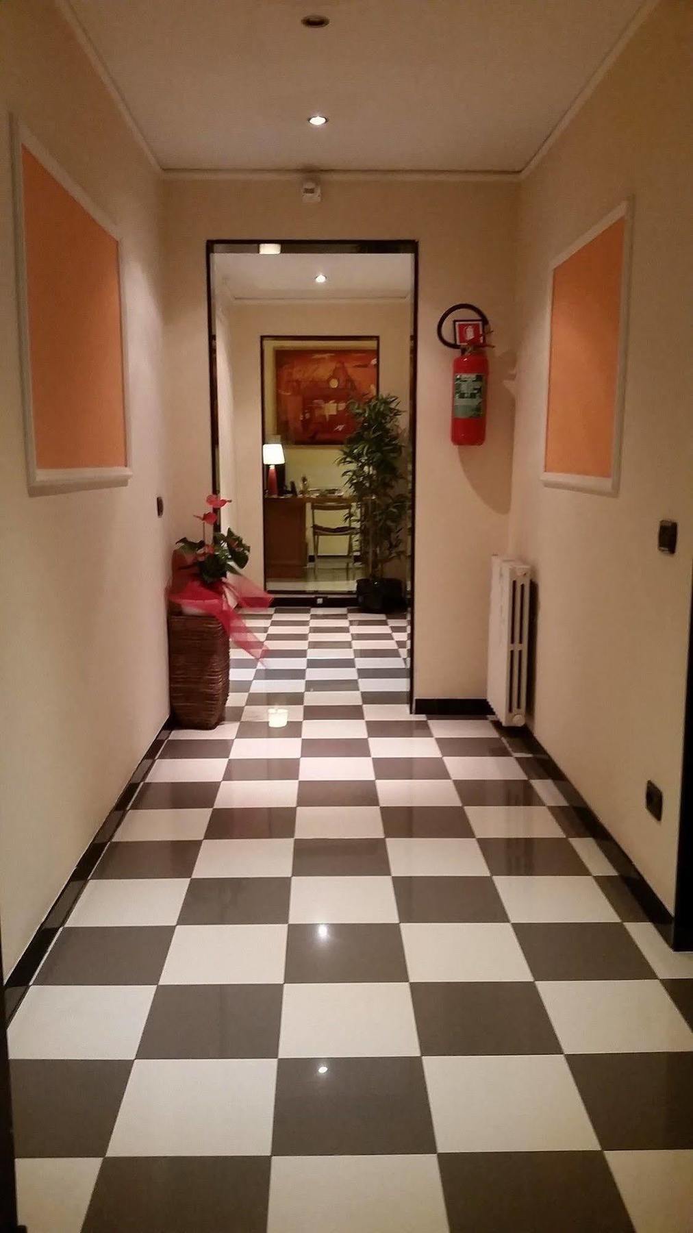 Roma Da Noi Bed & Breakfast ภายนอก รูปภาพ