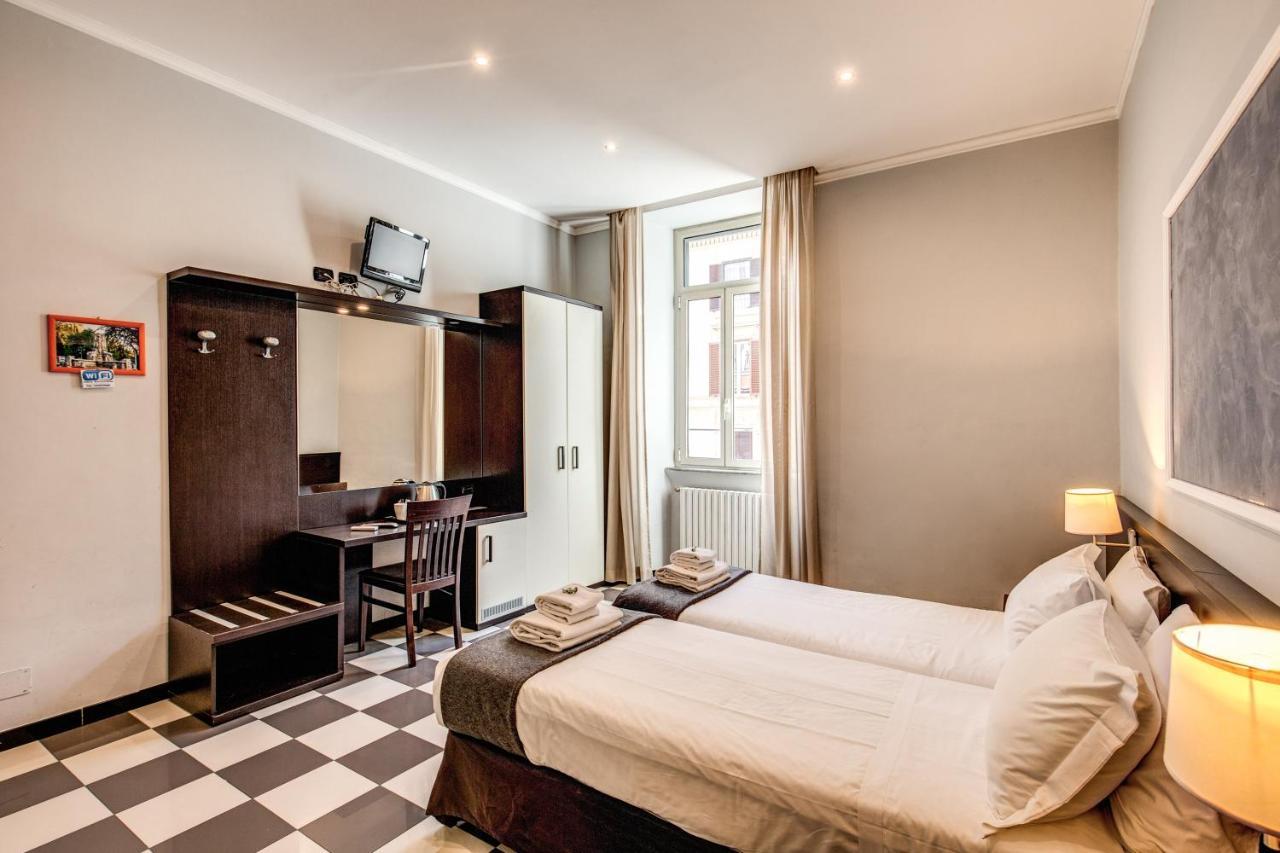 Roma Da Noi Bed & Breakfast ภายนอก รูปภาพ